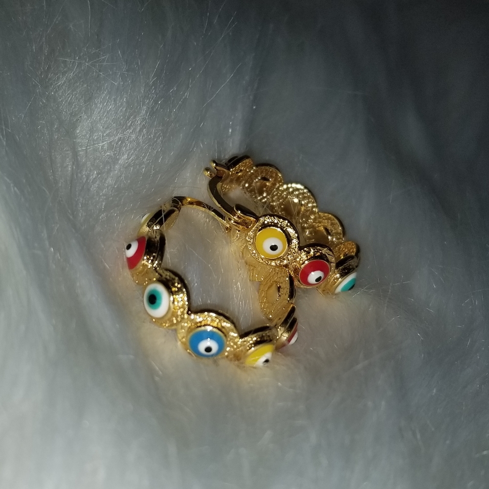 Earrings - Picture 3 of 3